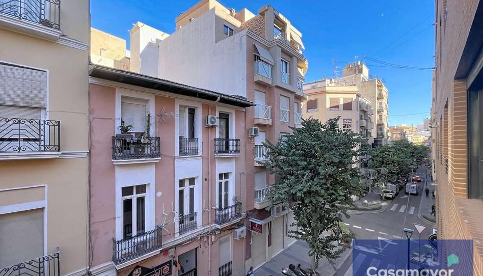 Foto 1 de Piso de alquiler en Carrer Poeta Quintana, 23, Mercado, Alicante