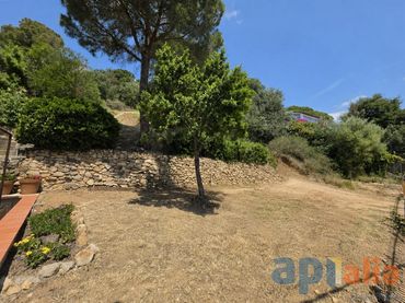 Terreno residencial en venta en Carrer de la Selva