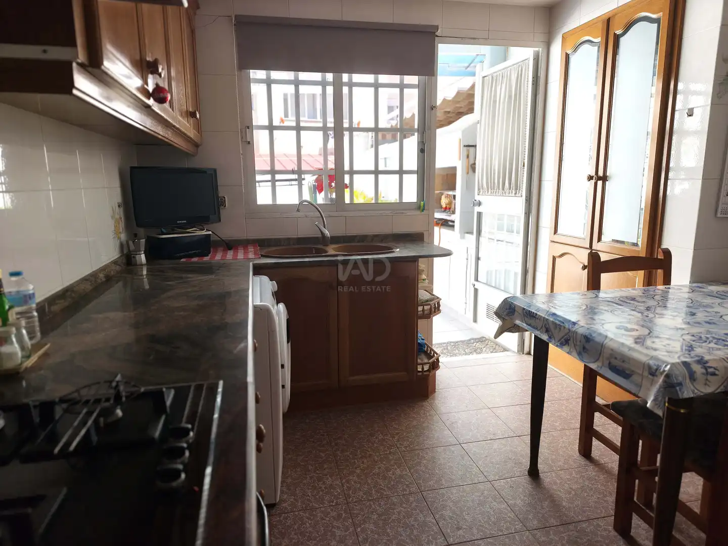Cuina de Pis en venda en Gandia amb Aire condicionat i Terrassa