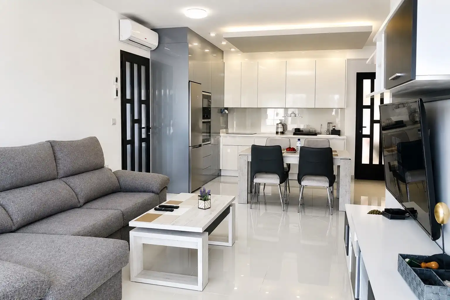 Living room of Houses for rent in Pilar de la Horadada  with Air Conditioner, Terrace and Swimming Pool