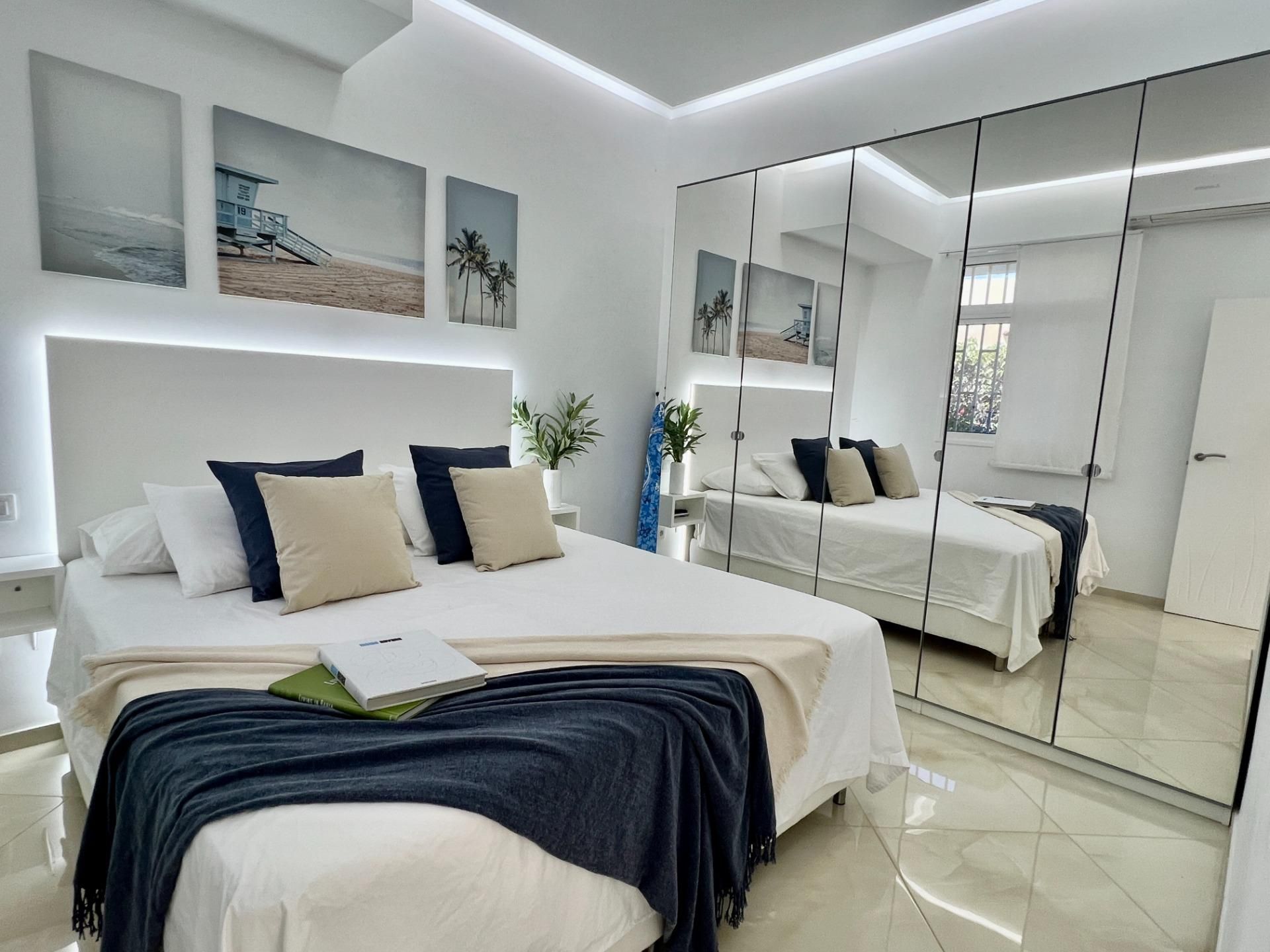 Bedroom of House or chalet for sale in San Bartolomé de Tirajana  with Air Conditioner, Terrace and Balcony