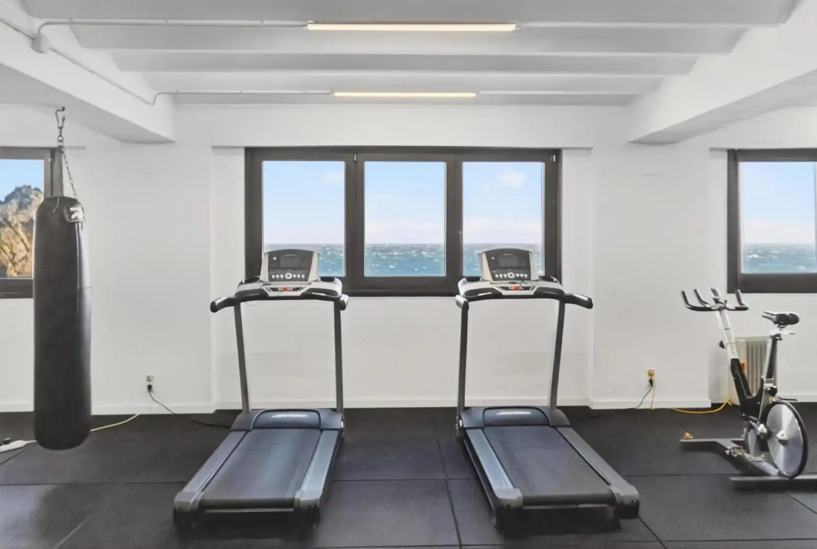 Apartments for sale in Begur  with Private garden and Community pool