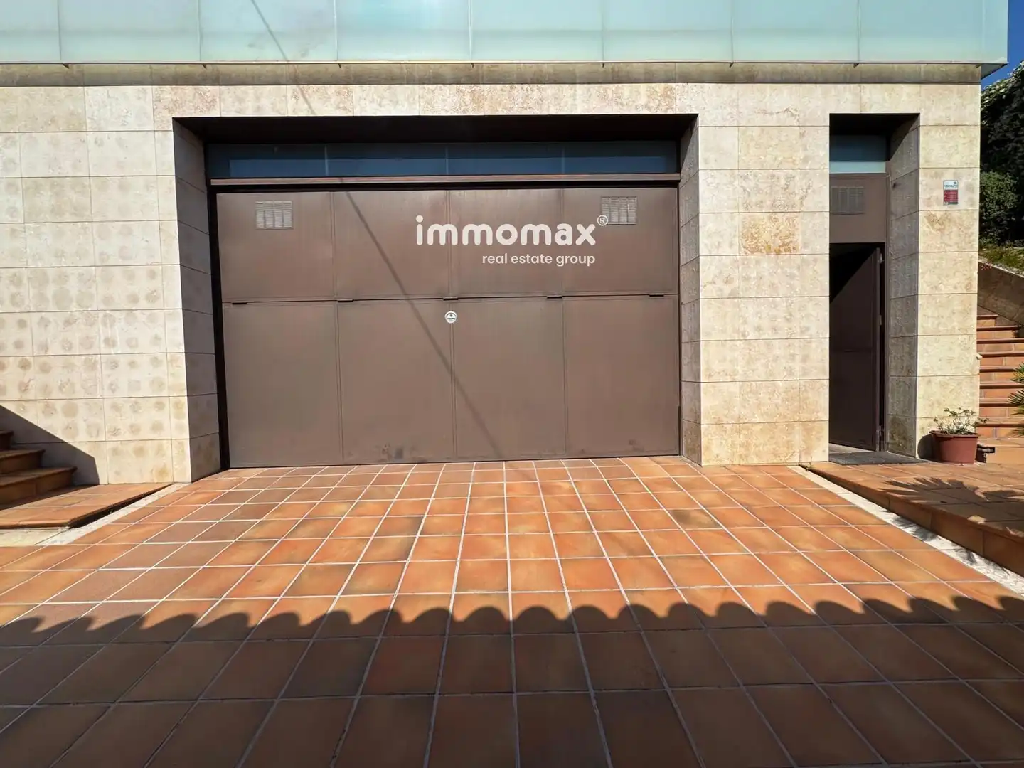Vista exterior de Casa o chalet en venta en Sant Boi de Llobregat con Aire acondicionado, Calefacción y Terraza