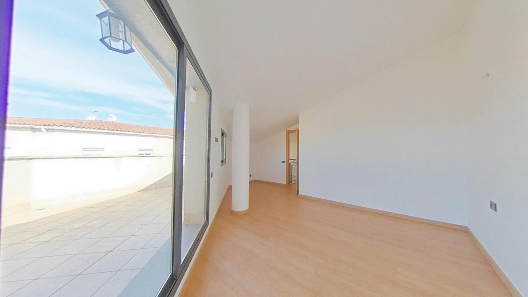 Duplex for sale in Terrassa  with Terrace