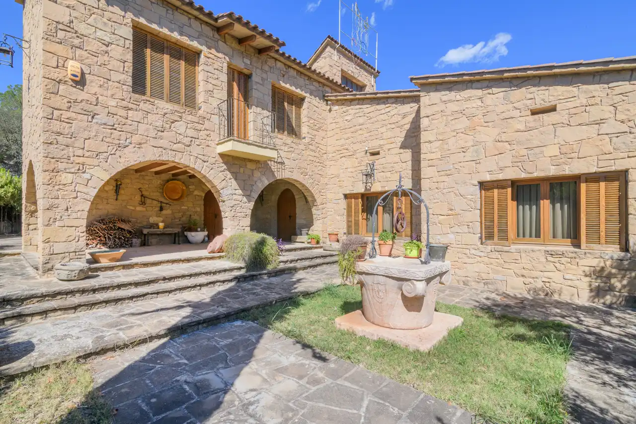 Exterior view of Houses for sale in Sant Vicenç de Castellet  with Heating, Private garden and Terrace