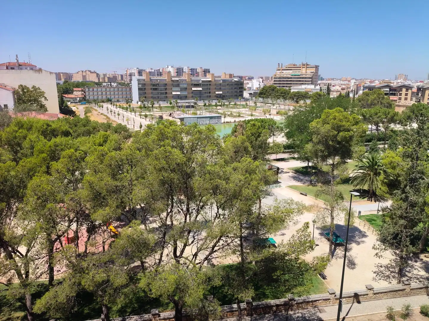 Vista exterior de Pis en venda en Zaragoza amb Aire condicionat, Calefacció i Parquet