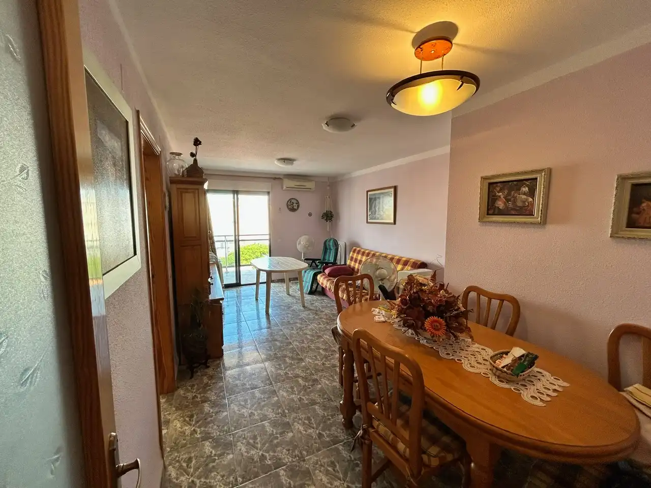 Comedor de Apartamento en venta en Miramar con Aire acondicionado, Terraza y Amueblado