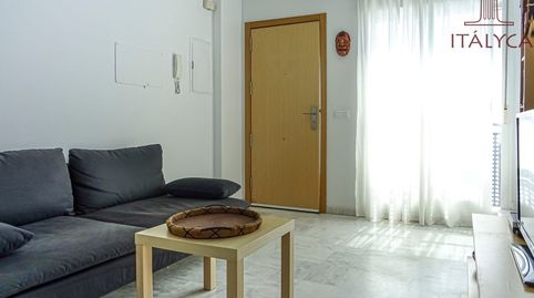 Foto 4 de Piso de alquiler en Calle Patricio Sáenz, San Gil, Sevilla Capital