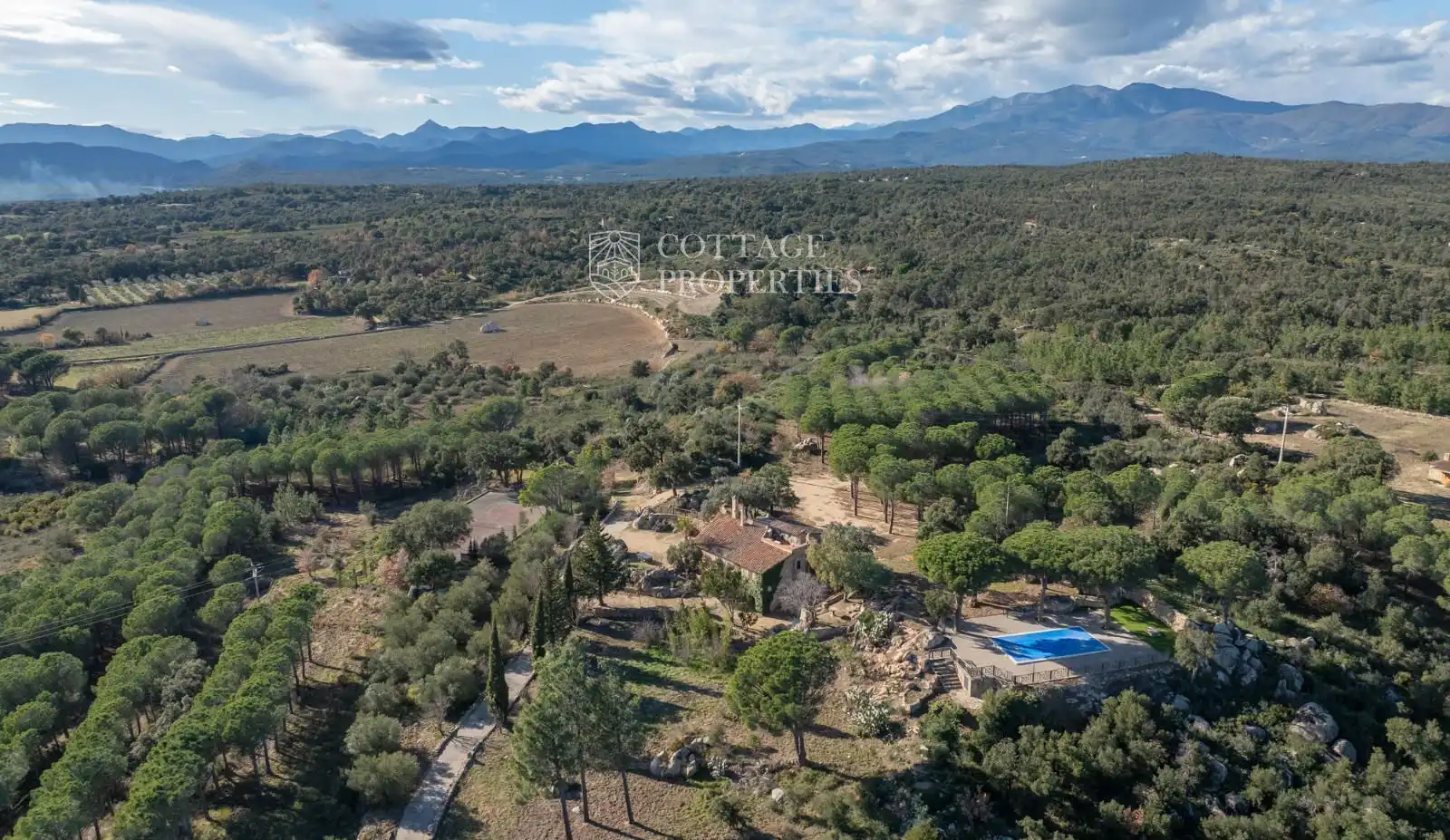 Country homes for sale in Capmany