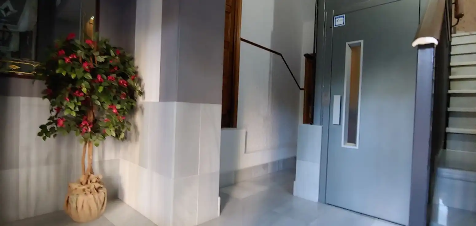 Oficina de lloguer en Centro - Casco Histórico