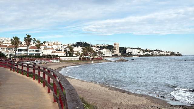 Piso en Venta en Calahonda