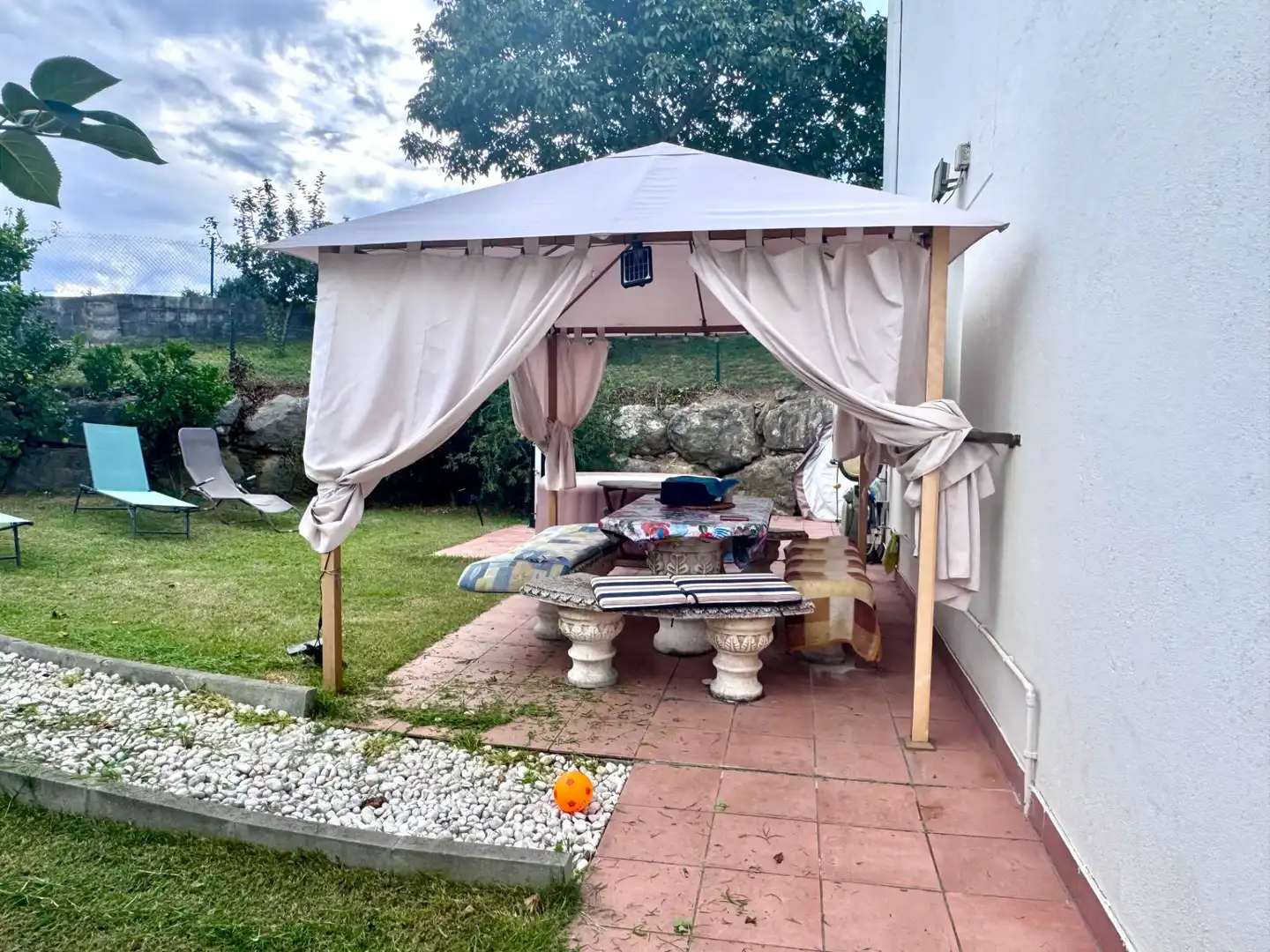 Terrasse von Erdgeschoss zum Verkauf in El Astillero   mit Heizung, Privatgarten und Terrasse