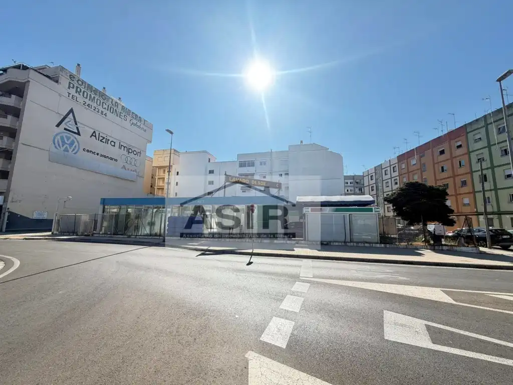 Vista exterior de Residencial en venda en Alzira