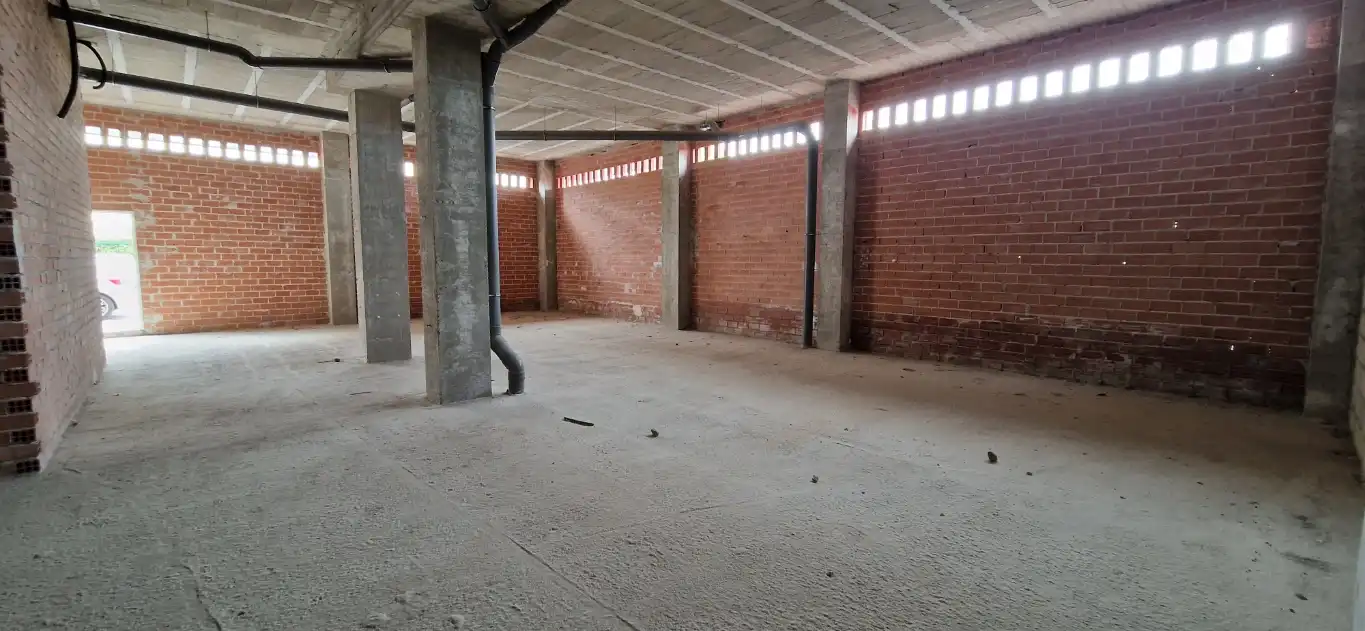 Local en venta en Villava / Atarrabia