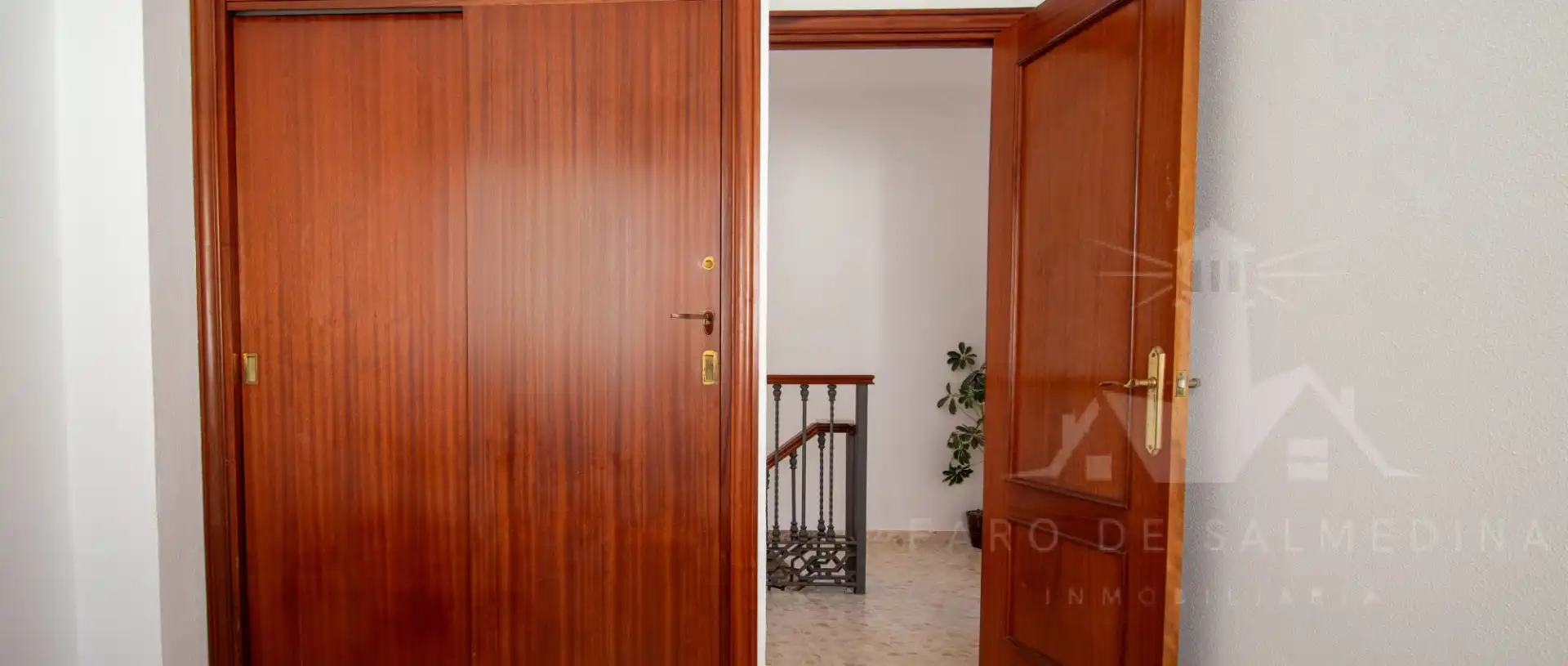 Casa adosada en venta en Chipiona con Aire acondicionado, Trastero y Amueblado