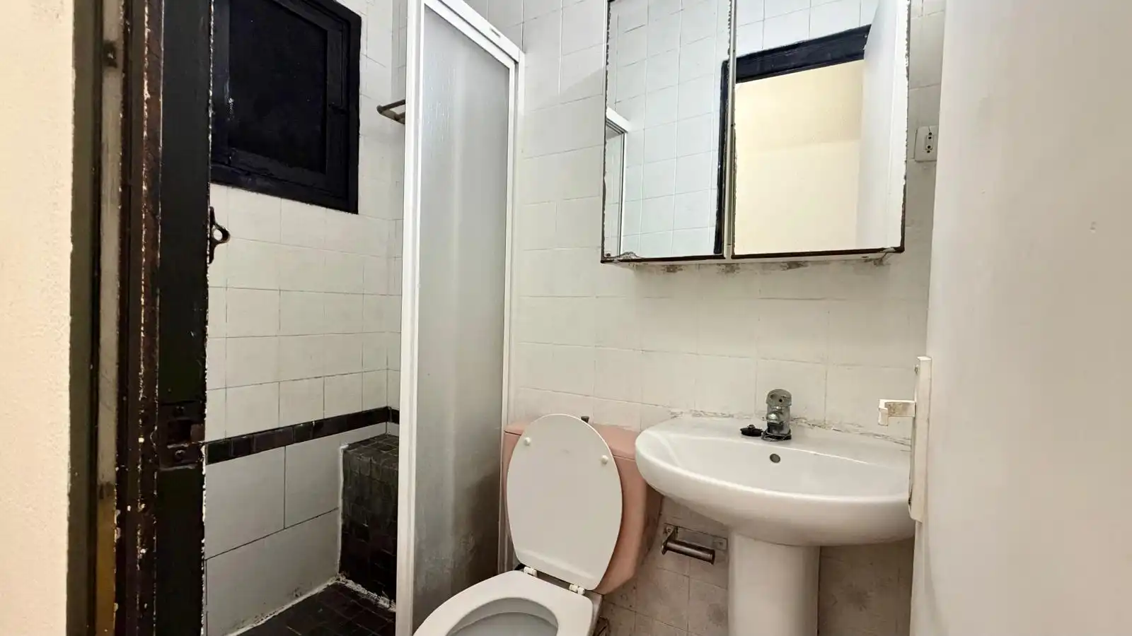 Bany de Pis en venda en L'Hospitalet de Llobregat