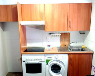 Kitchen of Flat to rent in  Zaragoza Capital  with Oven and Washing machine