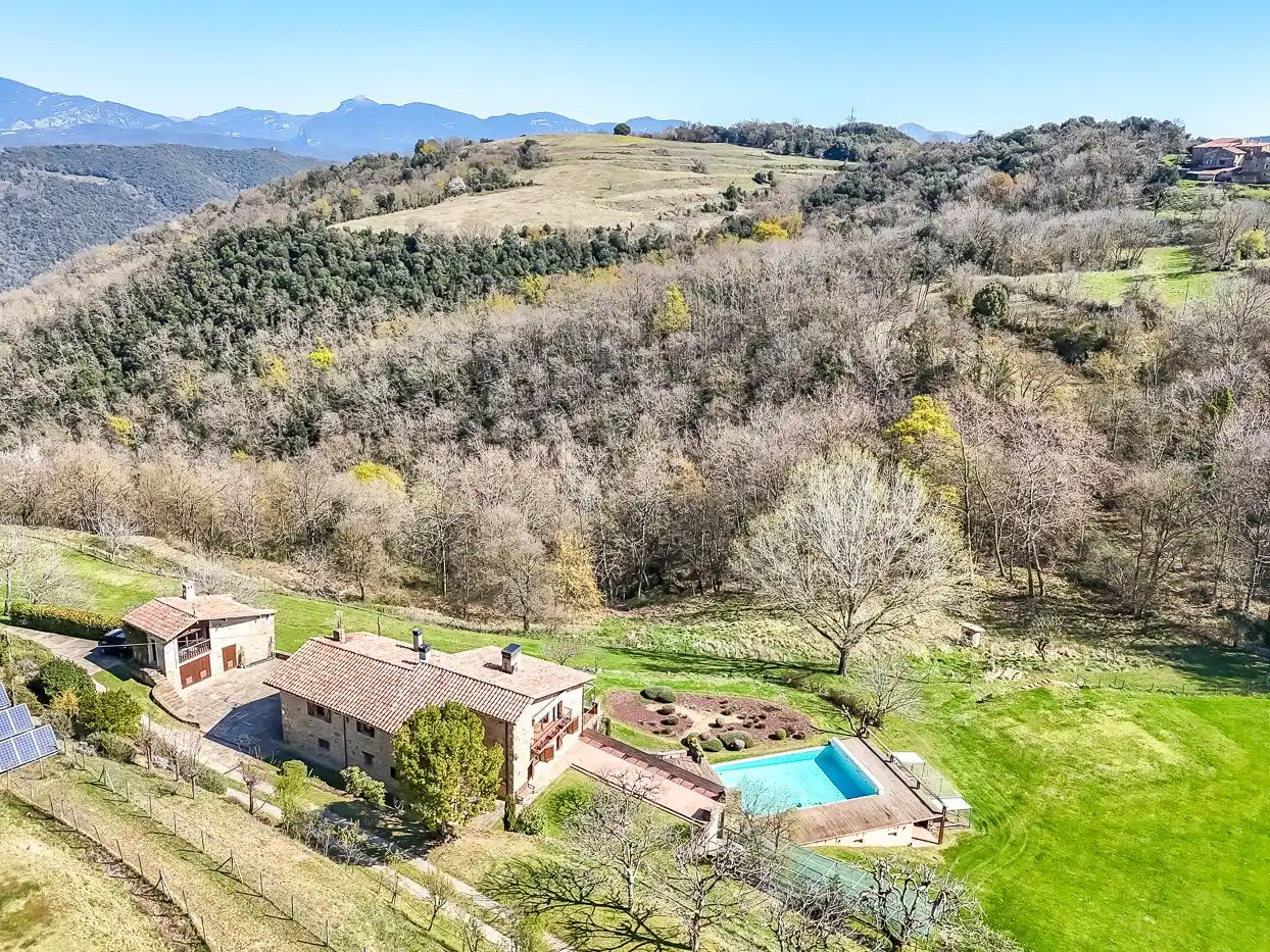 Jardín de Finca rústica en venta en Olot con Calefacción, Jardín privado y Terraza