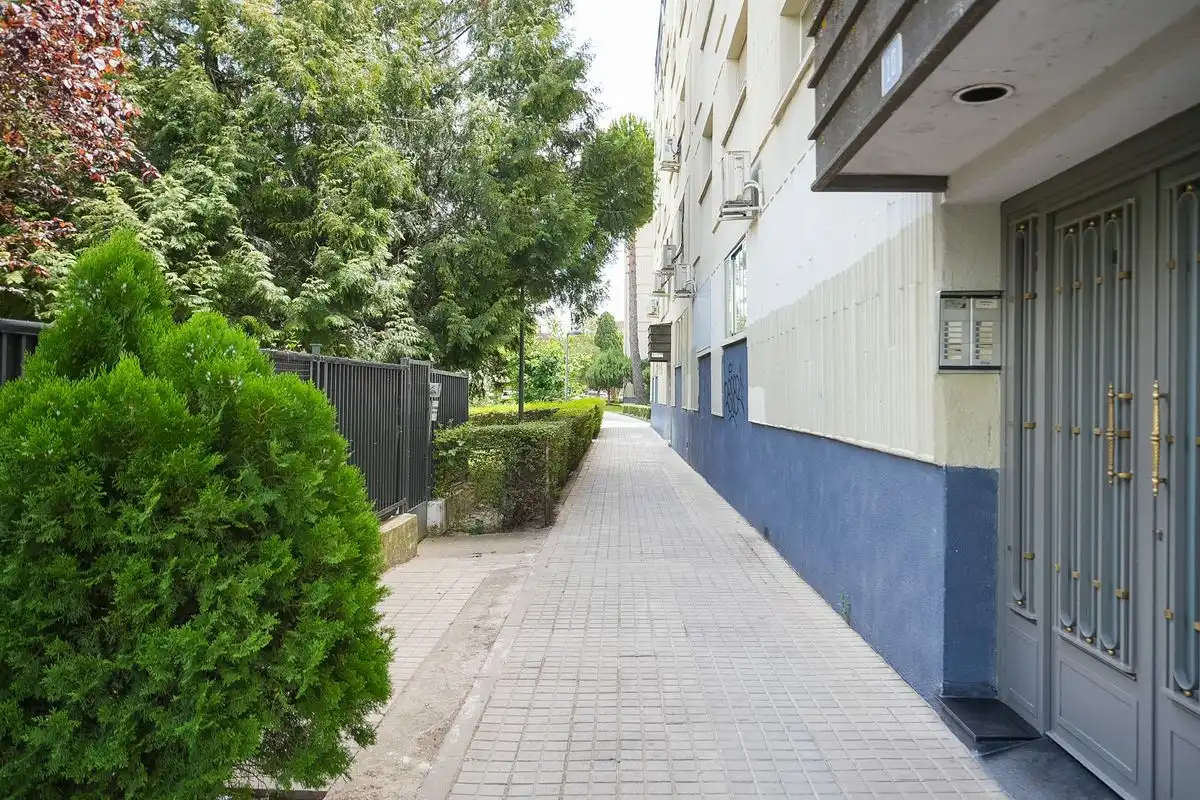 Vista exterior de Pis en venda en San Sebastián de los Reyes amb Aire condicionat, Calefacció i Moblat