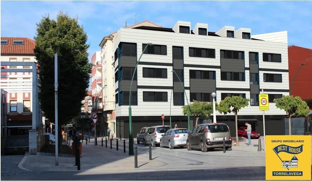 Vista exterior de Pis en venda en Torrelavega  amb Calefacció, Terrassa i Balcó