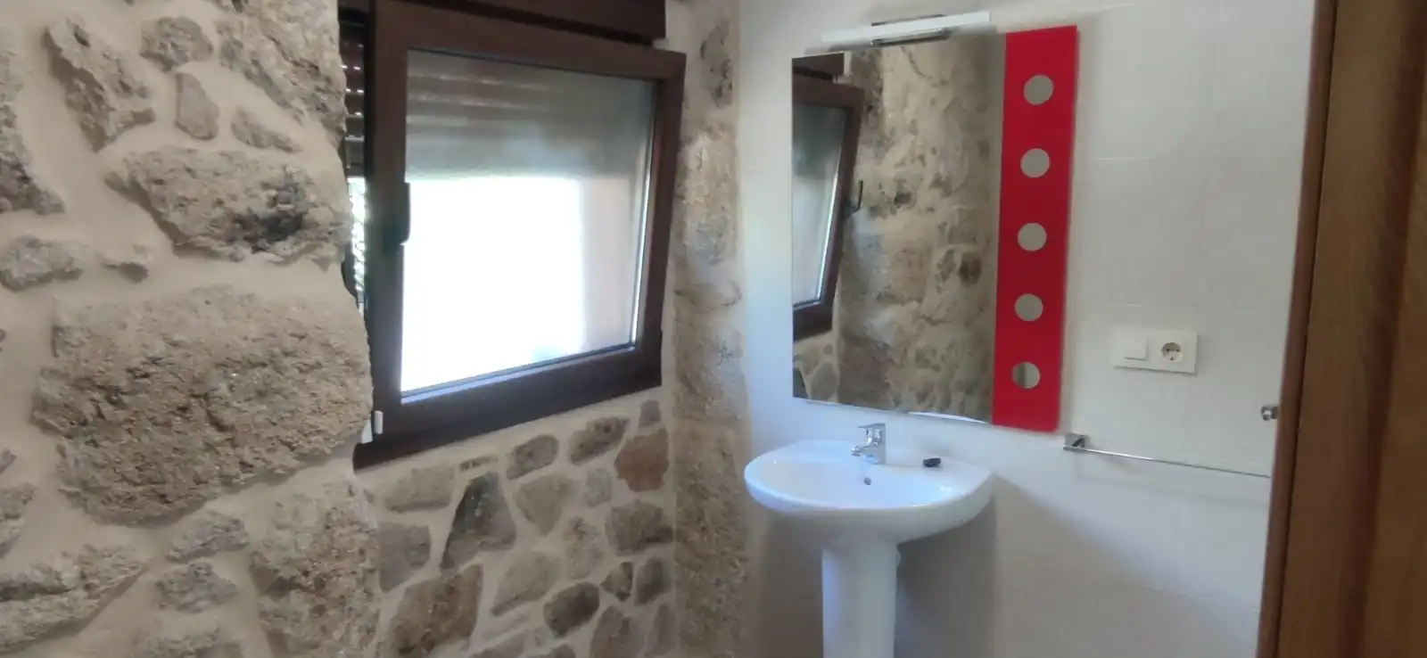 Bany de Casa o xalet en venda en Crecente amb Jardí privat i Moblat