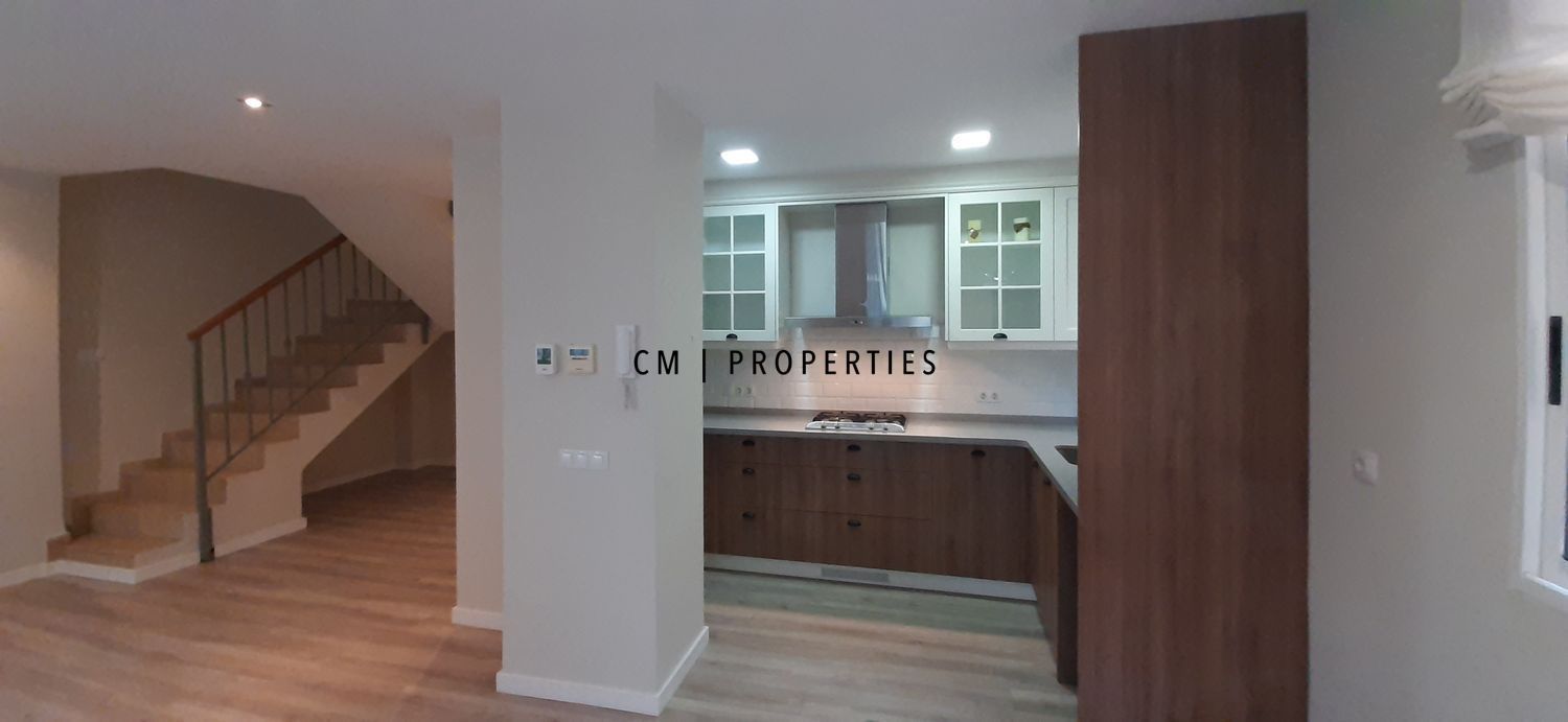 Kitchen of House or chalet for sale in Catarroja  with Air Conditioner and Terrace