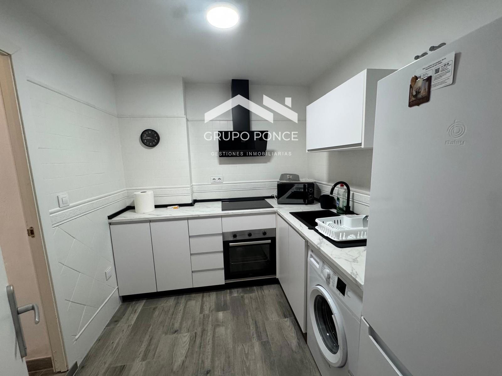 Kitchen of Flat for sale in Jerez de la Frontera  with Air Conditioner and Furnished
