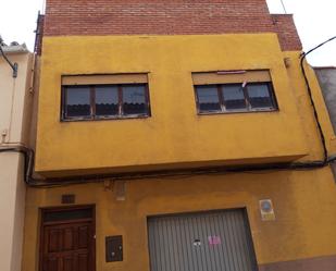 Exterior view of Single-family semi-detached for sale in Alcázar de San Juan  with Terrace