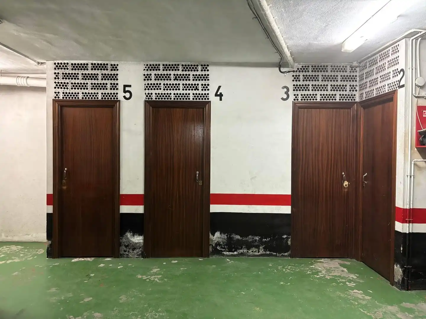 Commercial properties for sale in Larrabetzu