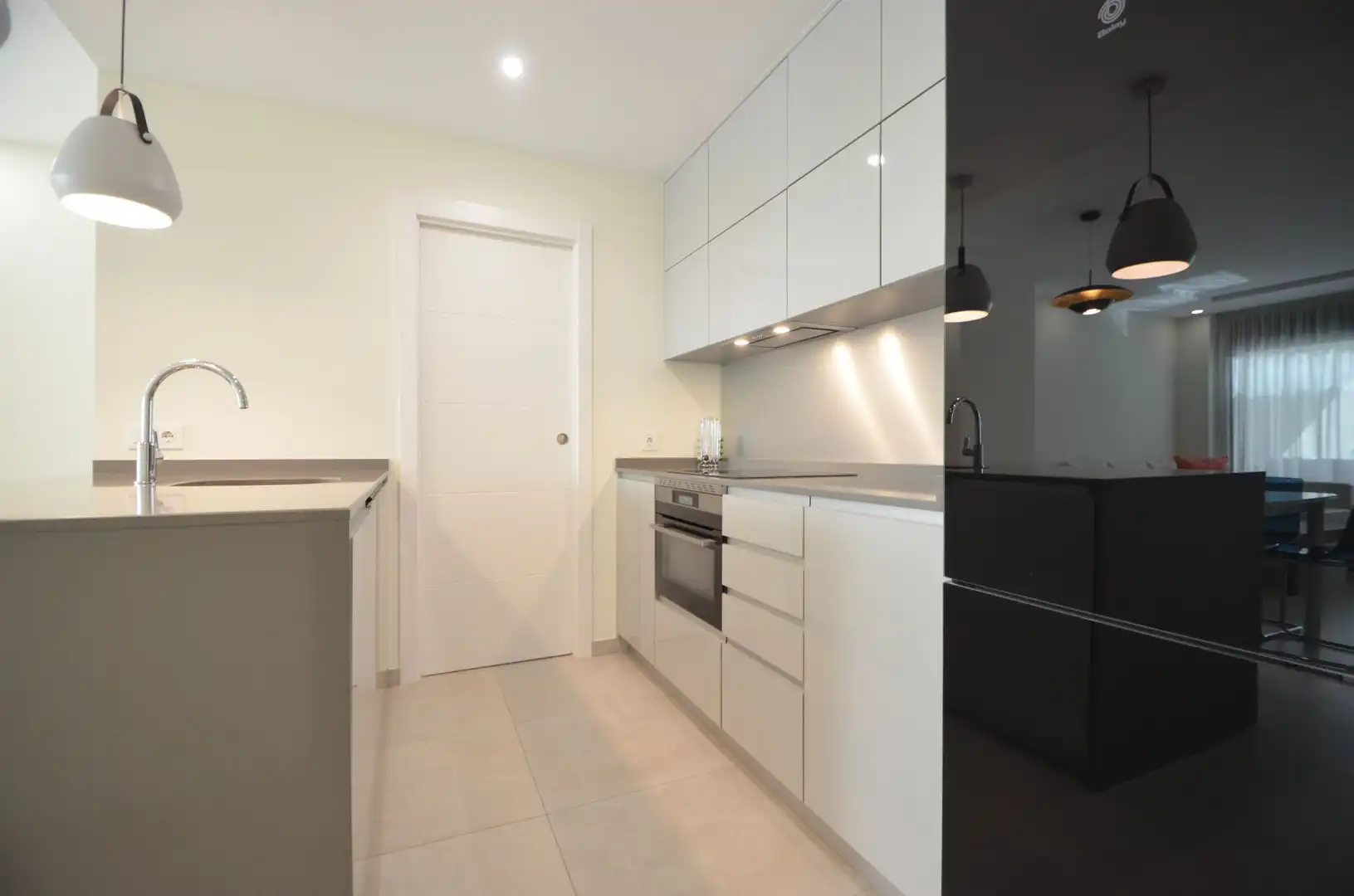 Apartament amb piscina en venda a Isla Canela, imagen 23