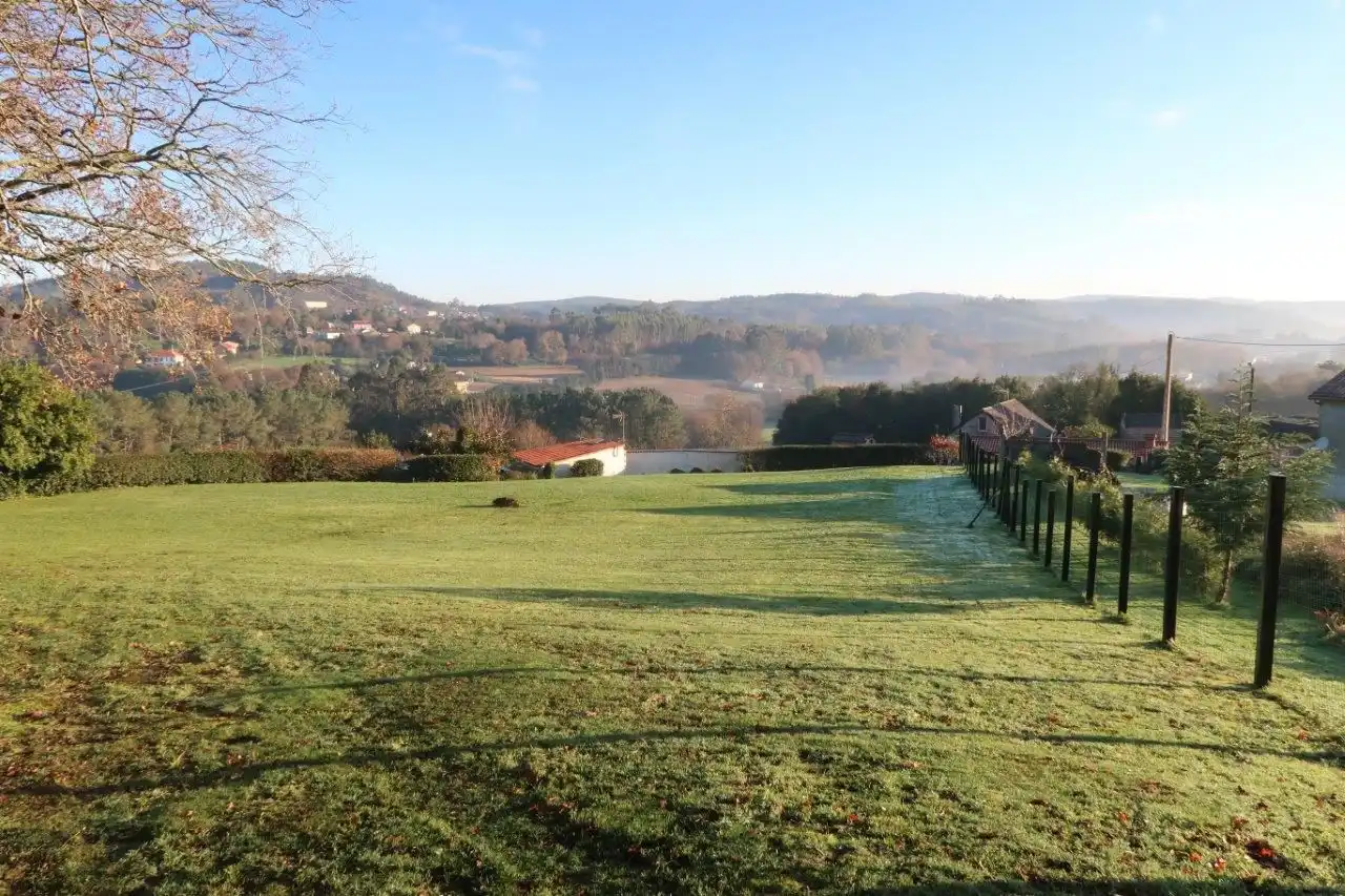 Residential for sale in Meneiroas, A Laracha