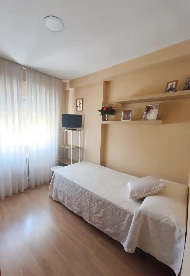 Bedroom of Flat for sale in Móstoles  with Heating, Parquet flooring and Terrace