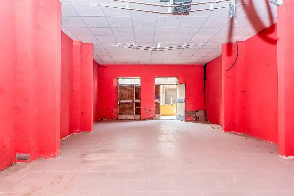 Local comercial en venda a Avenida del Doctor Fleming, imagen 4