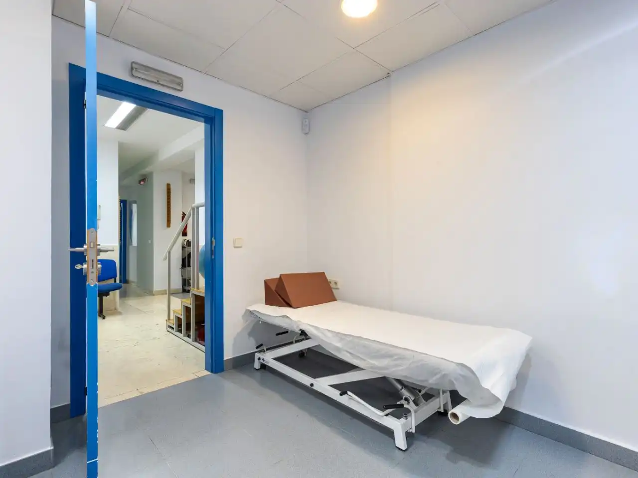 Commercial properties for rent in Madrid  with Air Conditioner, Heating and Furnished
