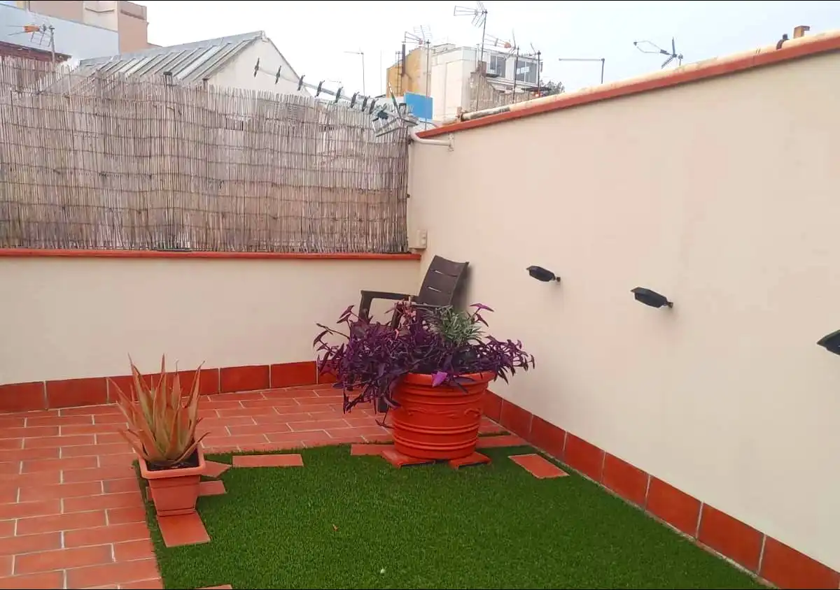 Ático con terraza en venta en Carrer TALLERS, imagen 3