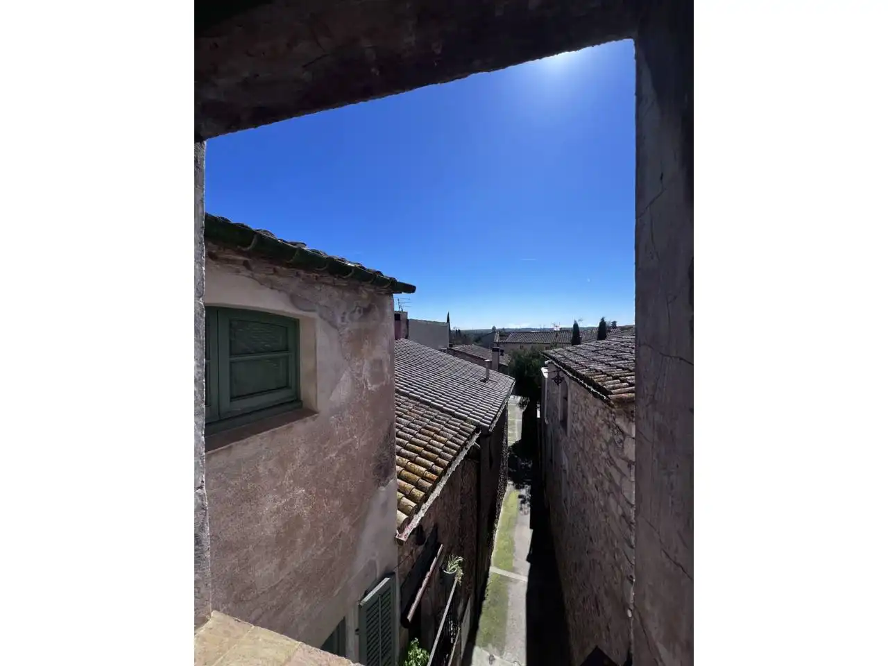 Vista exterior de Casa adosada de alquiler en Avinyonet de Puigventós con Aire acondicionado, Calefacción y Jardín privado