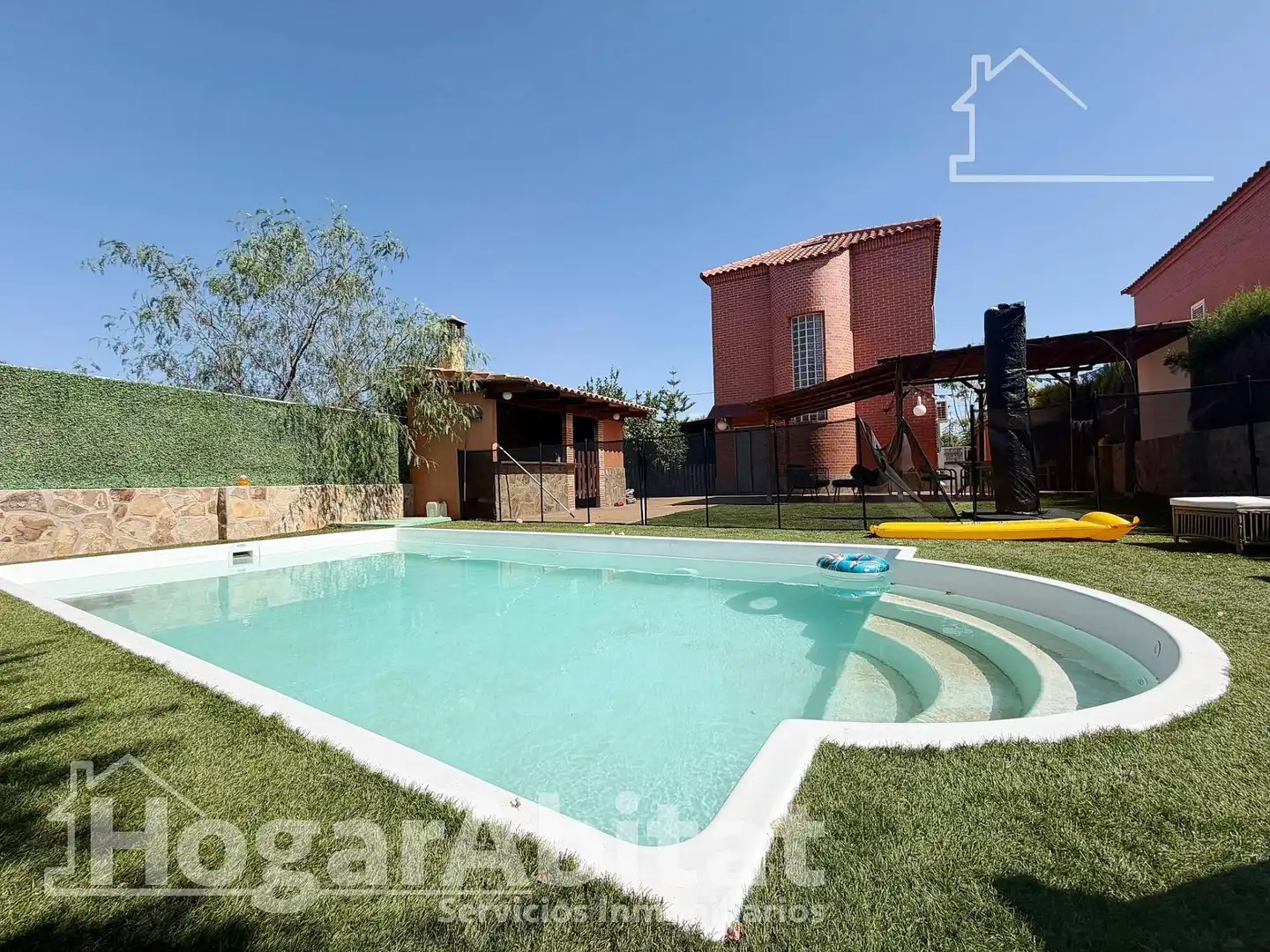 Swimming pool of Houses for sale in Moncada  with Air Conditioner, Heating and Private garden