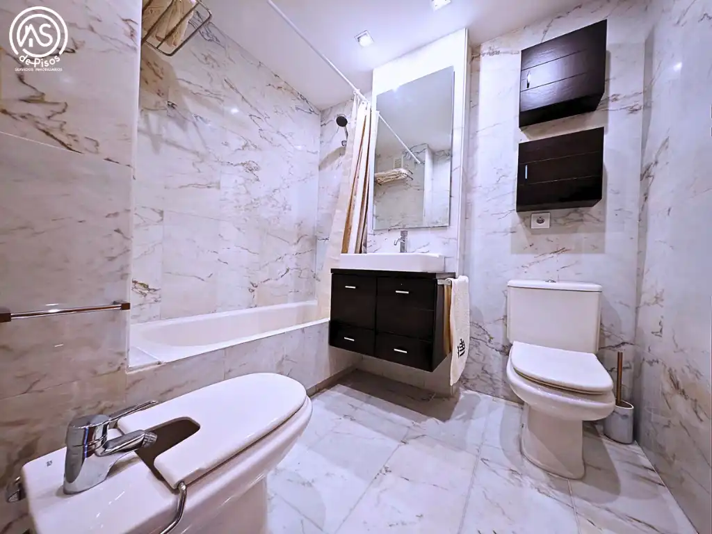 Flat for rent in Calle de la Sierra de Vicor, 21, La Almozara