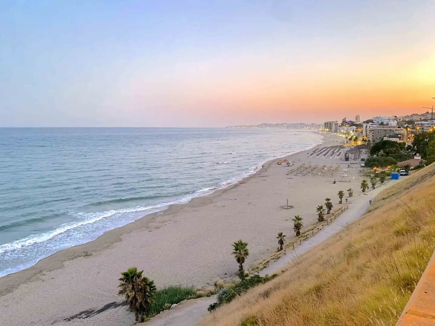 Vista exterior de Piso en venta en Benalmádena con Aire acondicionado, Calefacción y Terraza