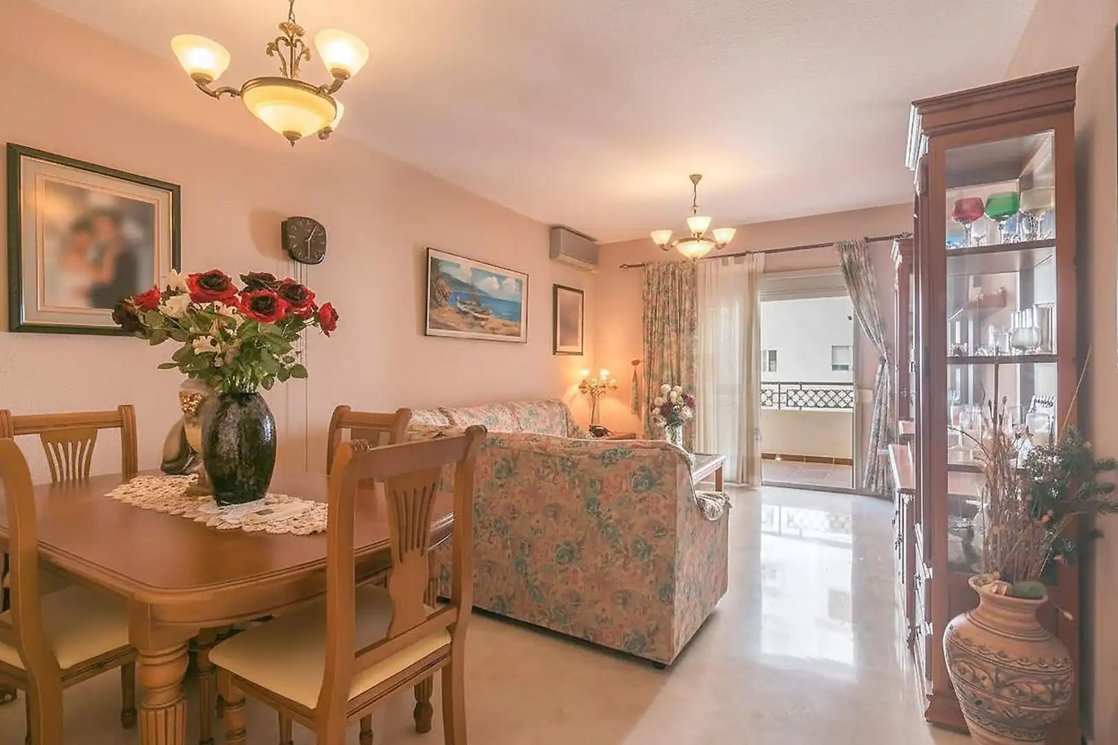 Sala de estar de Piso en venta en Benalmádena con Aire acondicionado y Terraza