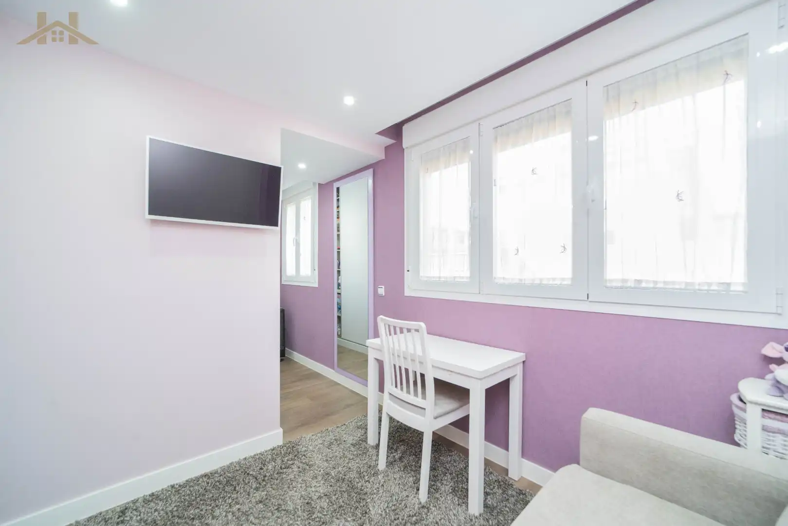 Bedroom of Detached homes for sale in Villaviciosa de Odón  with Air Conditioner, Heating and Private garden