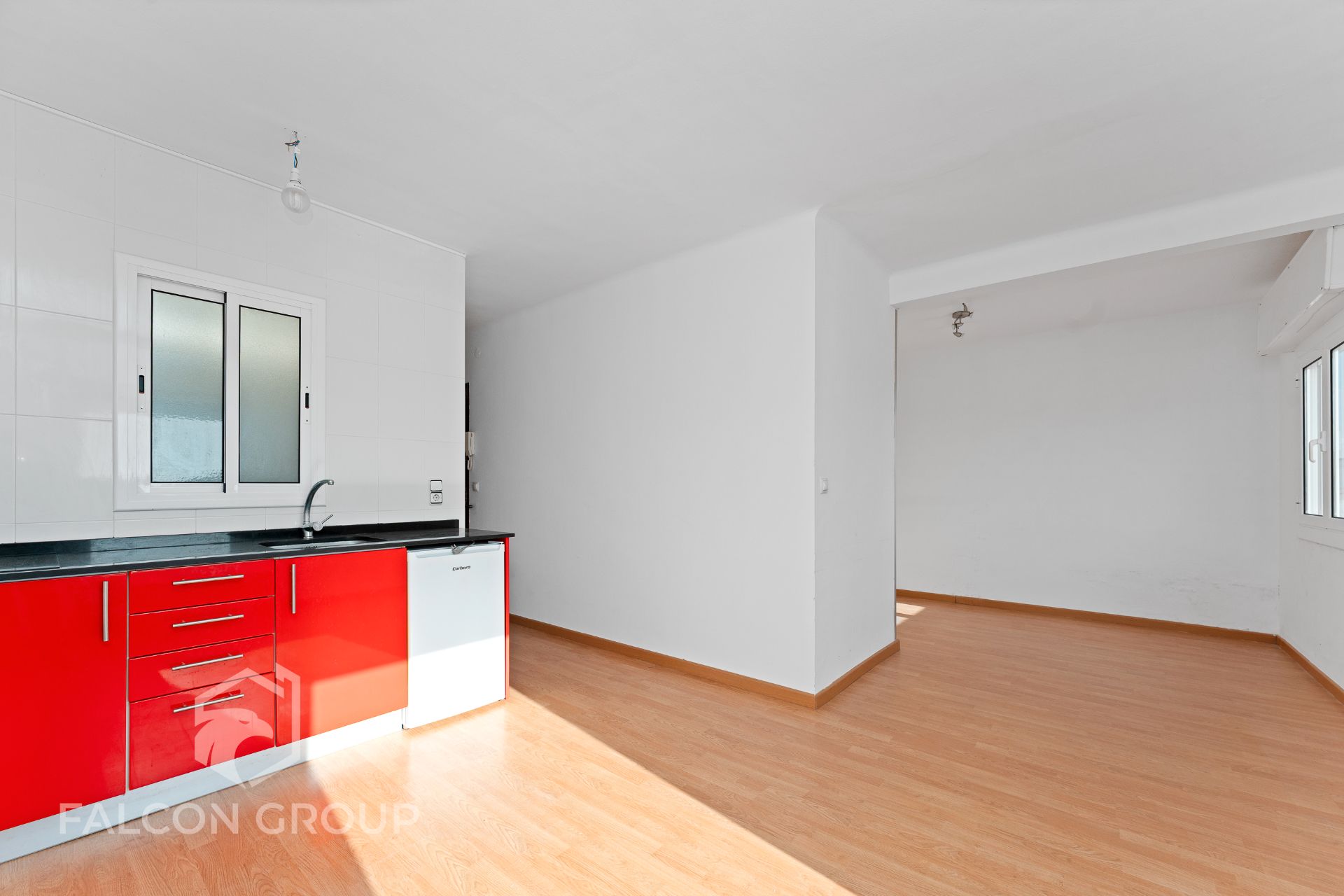 Dormitori de Àtic en venda en Vilanova i la Geltrú amb Aire condicionat i Terrassa