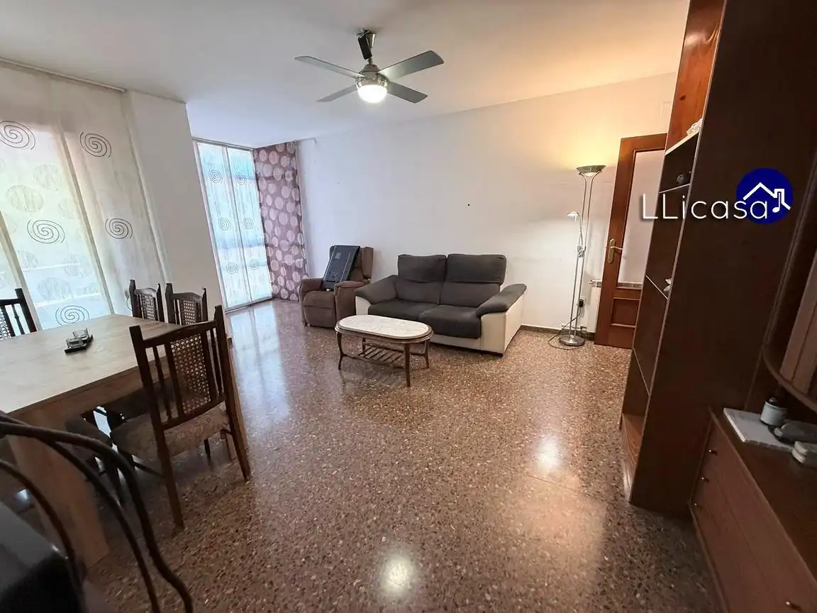 Sala de estar de Piso en venta en L'Eliana con Aire acondicionado, Calefacción y Terraza