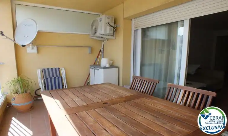 Apartament amb piscina en venda a Avinguda de la platja