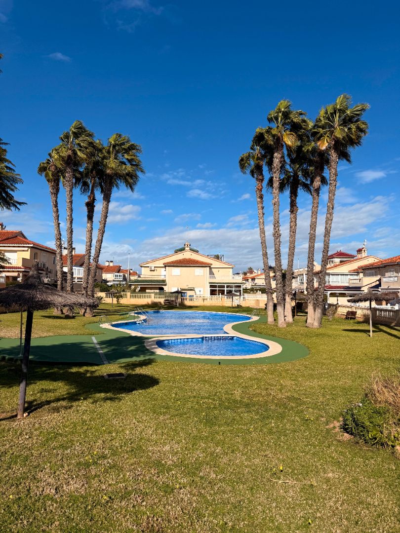 Swimming pool of House or chalet for sale in Orihuela  with Air Conditioner, Private garden and Furnished