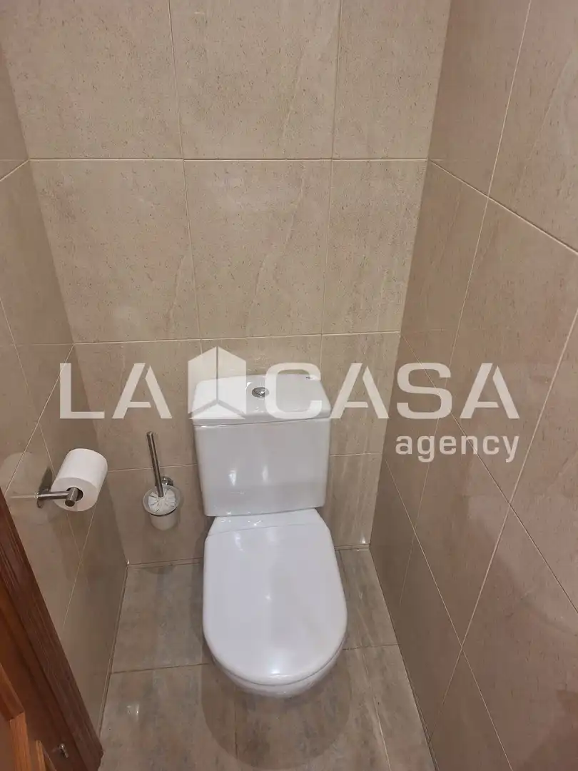 Bathroom of Flat for sale in Santa Coloma de Gramenet  with Heating