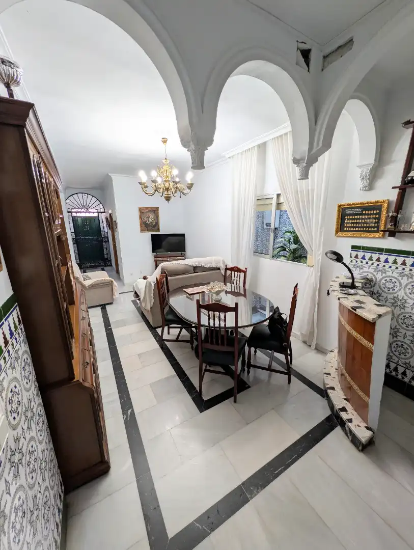 Sala d'estar de Casa o xalet en venda en Sevilla amb Terrassa i Traster