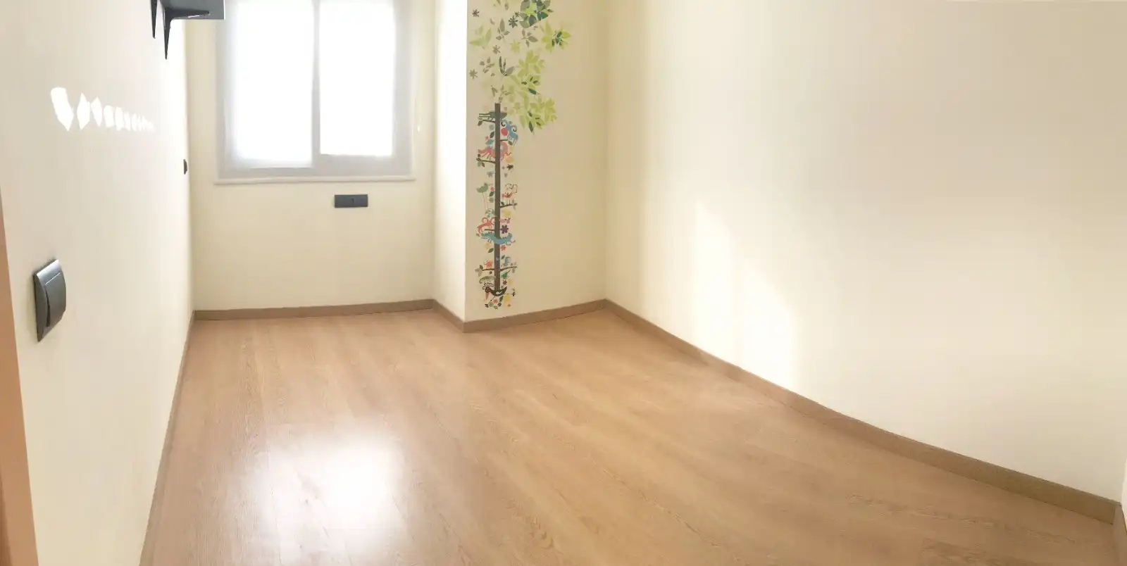Habitación de Ático en venta en Badalona con Aire acondicionado, Calefacción y Terraza