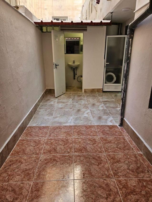 Bathroom of Planta baja for sale in Alicante / Alacant  with Air Conditioner, Heating and Storage room