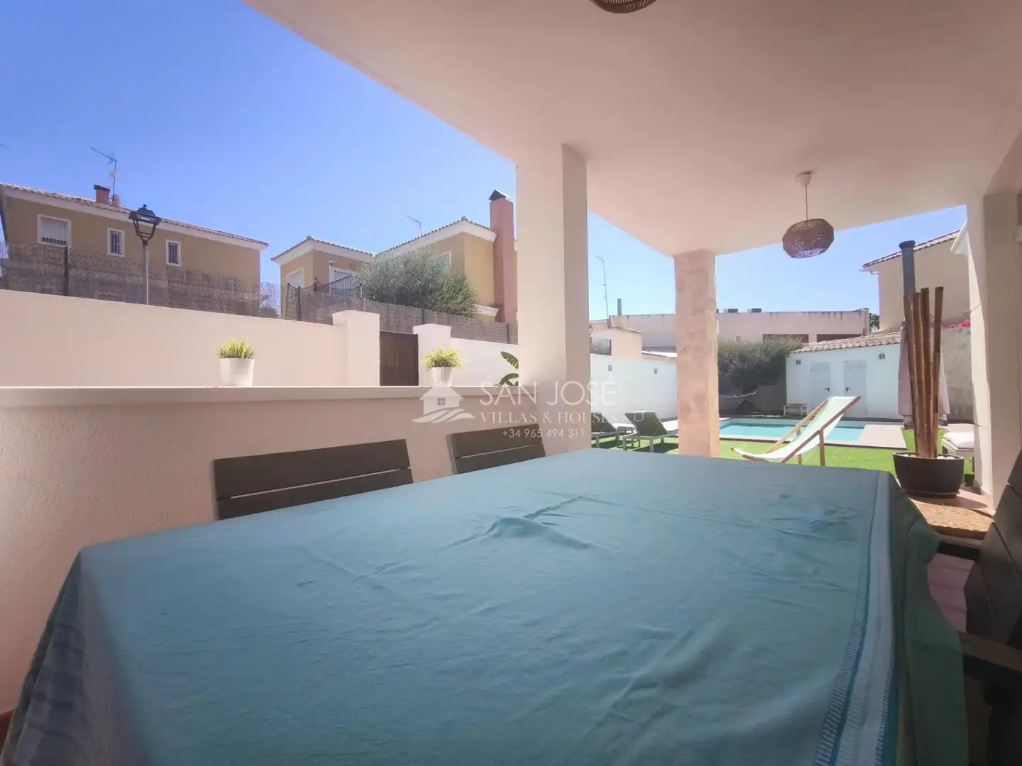 Houses for sale in Aspe, Alicante